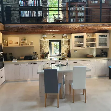 Les Cailloux Holiday home Saint-Urcize