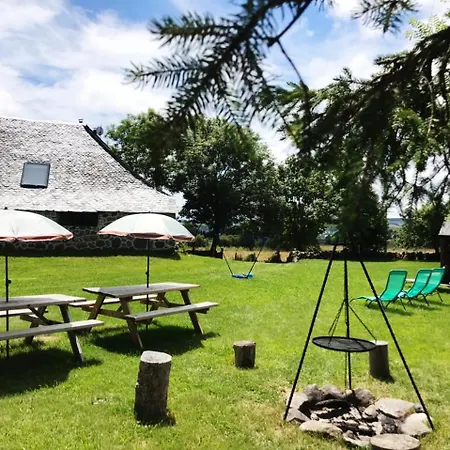 Les Cailloux Holiday home Saint-Urcize